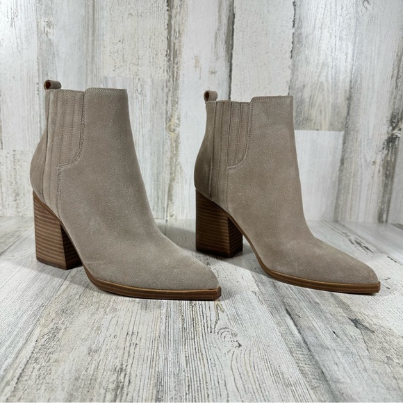 NEW Marc Fisher LTD Oshay Chelsea Suede Pointed Ankle Bootie Taupe Gray #1296 - Picture 7 of 13